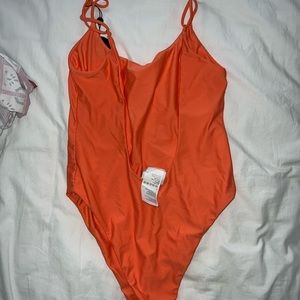 Orange One Piece “domino one” color snr